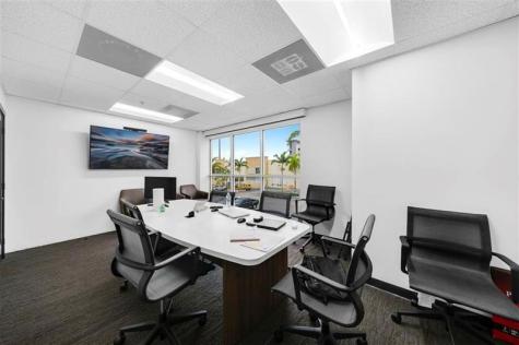 3530 NW 115th Avenue Doral FL 33178