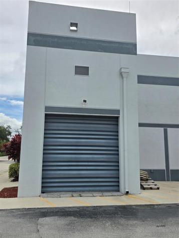 3748 NW 124th Avenue Coral Springs FL 33065