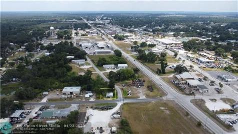 126 E Townsend Street Wauchula FL 33873