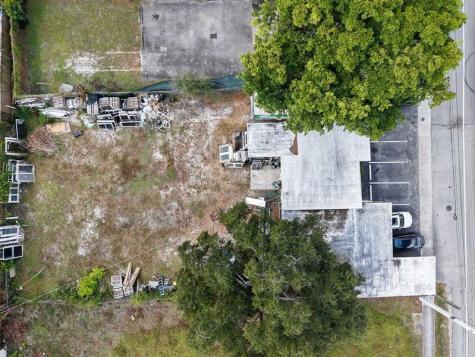 5738 W Hallandale Beach Boulevard West Park FL 33023