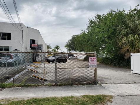 47 NE 1st Avenue Dania Beach FL 33004