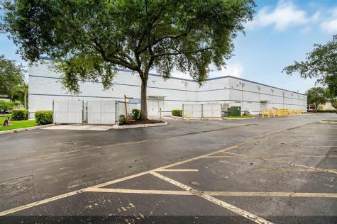 1605 W Oakland Park Boulevard Oakland Park FL 33311