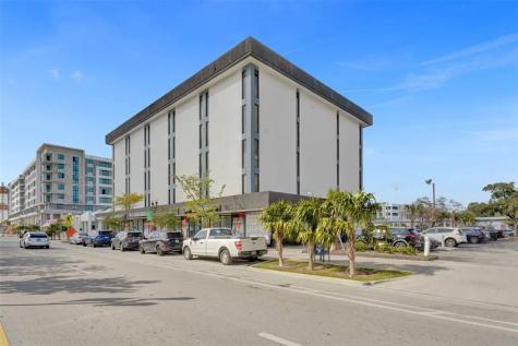 2131 E Hollywood Boulevard Hollywood FL 33020