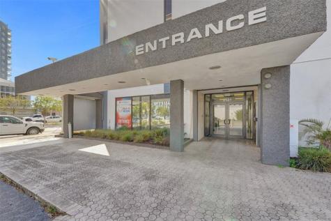 2131 E Hollywood Boulevard Hollywood FL 33020