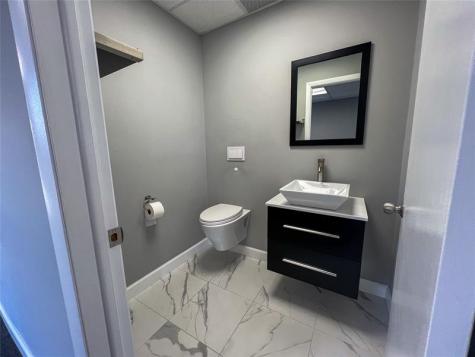 2131 E Hollywood Boulevard Hollywood FL 33020