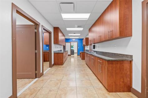 313 E Hallandale Beach Boulevard Hallandale Beach FL 33009