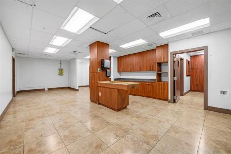 313 E Hallandale Beach Boulevard Hallandale Beach FL 33009