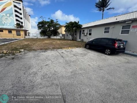 315 Mckinley Street Hollywood FL 33019