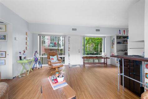 525 Antioch Avenue Fort Lauderdale FL 33304