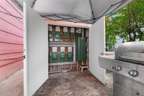 525 Antioch Avenue Fort Lauderdale FL 33304
