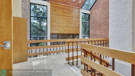 7050 NW 4th Street Plantation FL 33317