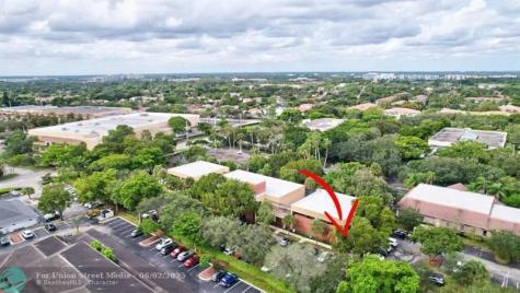 7050 NW 4th Street Plantation FL 33317