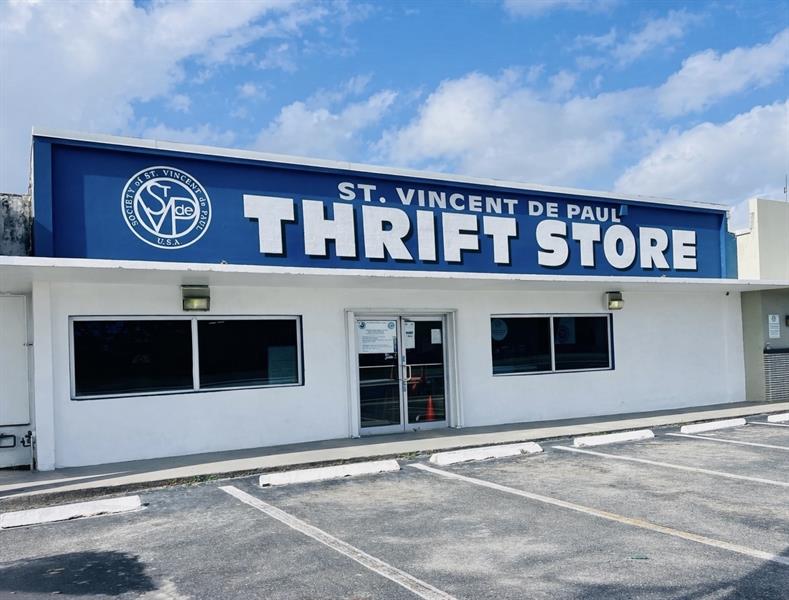 2323 N Dixie Highway Pompano Beach FL 33060