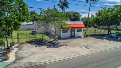 126 NE 1st Avenue Dania Beach FL 33004