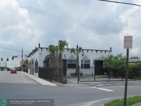101 NE 1st Street Dania Beach FL 33004