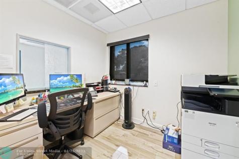 2233 N Commerce Parkway Weston FL 33326