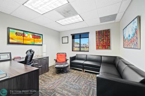 2233 N Commerce Parkway Weston FL 33326