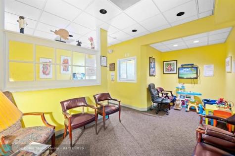 2233 N Commerce Parkway Weston FL 33326