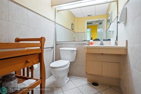 2233 N Commerce Parkway Weston FL 33326