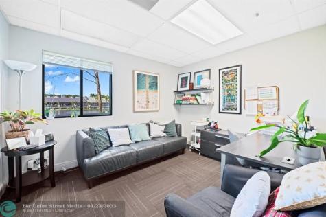 2233 N Commerce Parkway Weston FL 33326