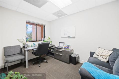 2233 N Commerce Parkway Weston FL 33326