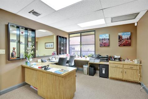 1881 N University Drive Coral Springs FL 33071