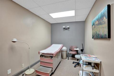 1881 N University Drive Coral Springs FL 33071