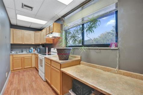 1881 N University Drive Coral Springs FL 33071