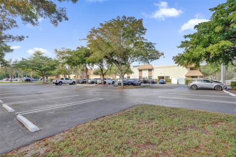 1881 N University Drive Coral Springs FL 33071