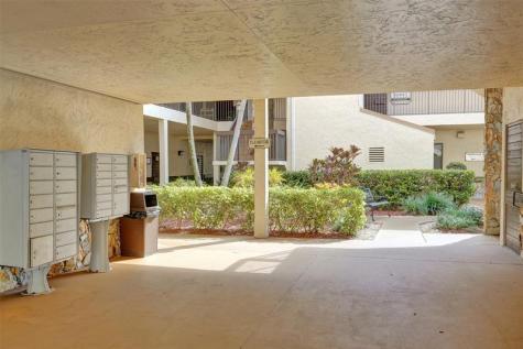 1881 N University Drive Coral Springs FL 33071