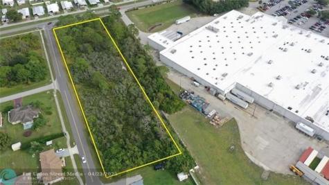 3237 Schumacher Road Sebring FL 33872
