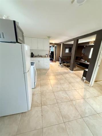 5621 Pembroke Road Hollywood FL 33023