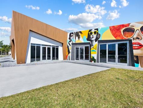 410 NE 1st Avenue Hallandale Beach FL 33009