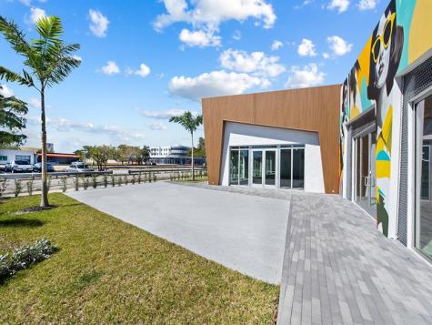 410 NE 1st Avenue Hallandale Beach FL 33009
