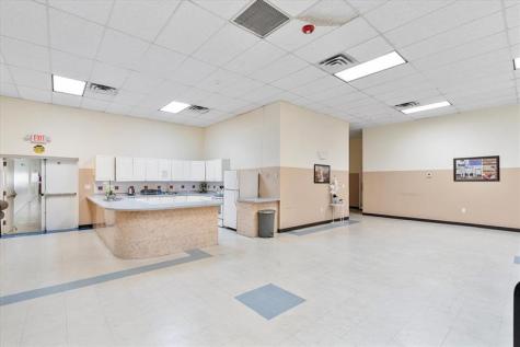 2647 N State Road 7 Lauderdale Lakes FL 33313