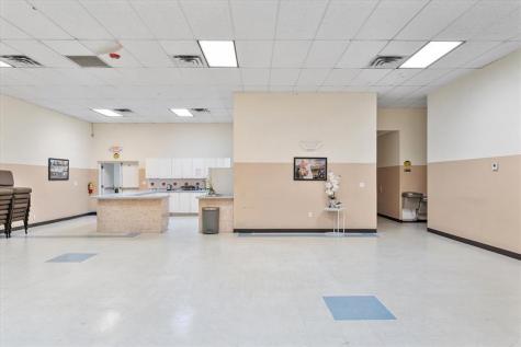 2647 N State Road 7 Lauderdale Lakes FL 33313
