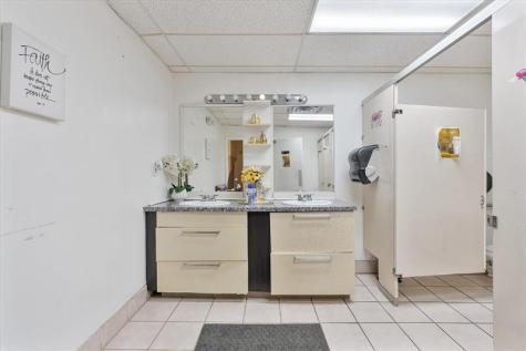 2647 N State Road 7 Lauderdale Lakes FL 33313