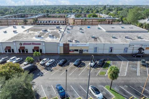2647 N State Road 7 Lauderdale Lakes FL 33313