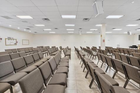 2647 N State Road 7 Lauderdale Lakes FL 33313