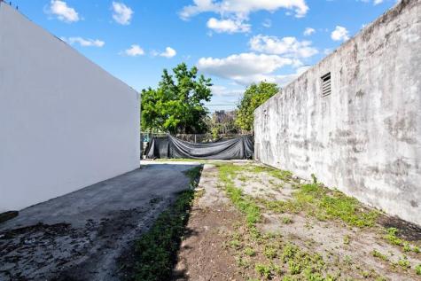 709 NW 8th Avenue Fort Lauderdale FL 33311