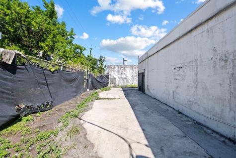 709 NW 8th Avenue Fort Lauderdale FL 33311