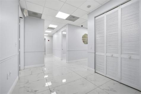 5401 N University Drive Coral Springs FL 33076