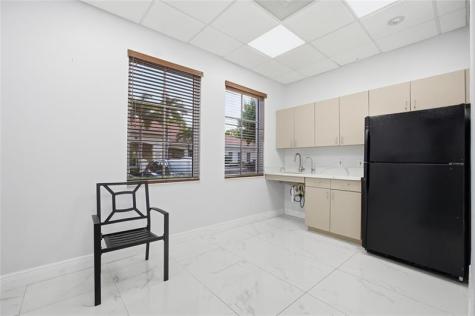 5401 N University Drive Coral Springs FL 33076