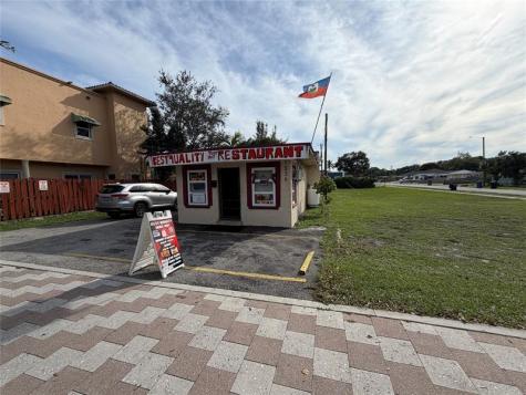 1536 NW 6th Street Fort Lauderdale FL 33311