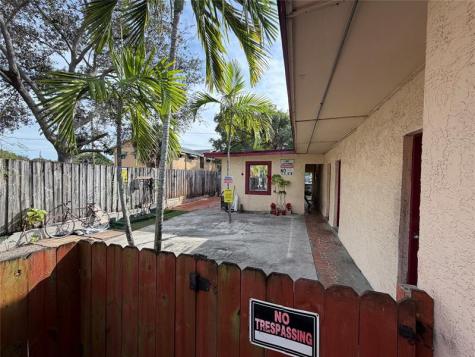 1536 NW 6th Street Fort Lauderdale FL 33311