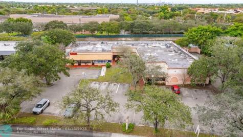 1806-1856 N Pine Island Plantation FL 33322