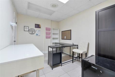 1730 E Commercial Boulevard Fort Lauderdale FL 33334