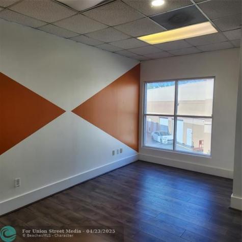 20125 NE 16th Place Miami FL 33179