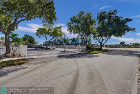 4441 W Sunrise Boulevard Plantation FL 33313