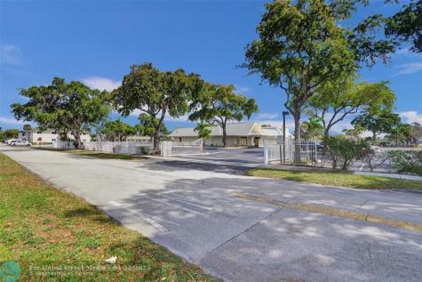 4441 W Sunrise Boulevard Plantation FL 33313
